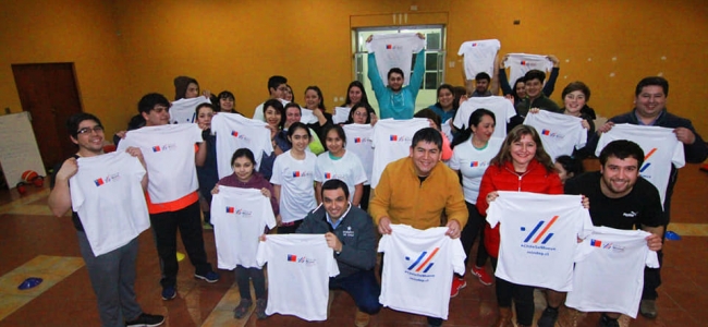 SEREMI de Deportes y Alcalde en Visita a Talleres SEREMI de Deportes y Alcalde en Visita a Talleres